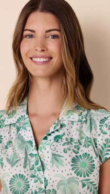 The Cat's Pajamas Women's Palmera Luxe Pima Cotton Short Sleeve Short Set in Green