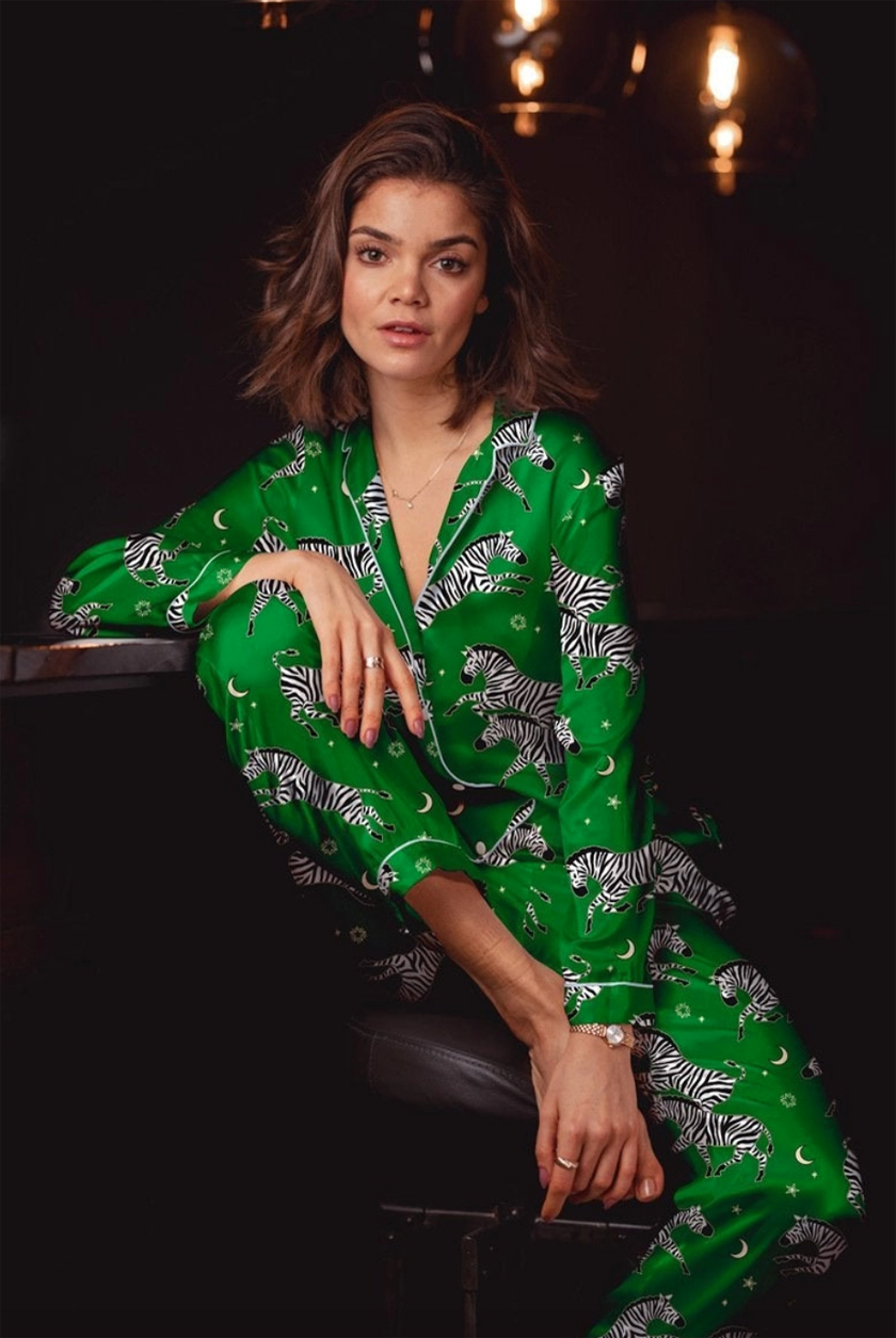 Morning Glory Satin Pajama Top In Kelly Green • Impressions Online Boutique