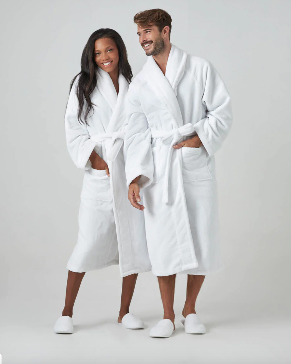 Kashwére Kapua Robe in White