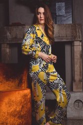 Averie Sleep Thalia Giraffe Classic Japanese Satin Pajama Set