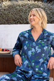 The Cat's Pajamas Women's Cascadia Silk Classic Pajama Set