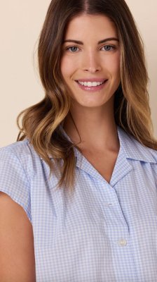 The Cat's Pajamas Women's Classic Gingham Luxe Pima Cotton Capri Pajama in Blue