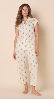 The Cat's Pajamas Women's Queen Bee Luxe Pima Cotton Capri Pajama Set in Honey