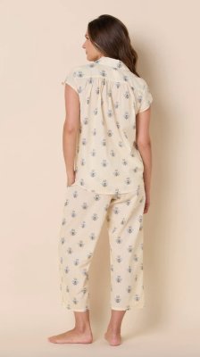 The Cat's Pajamas Women's Queen Bee Luxe Pima Cotton Capri Pajama Set in Honey