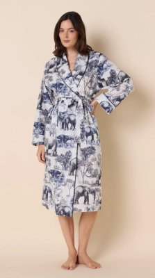 The Cat's Pajamas Women's Safari Toile Luxe Pima Cotton Shawl Collar Robe in Blue